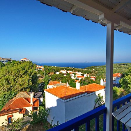 Fantasia House Alónnisos المظهر الخارجي الصورة
